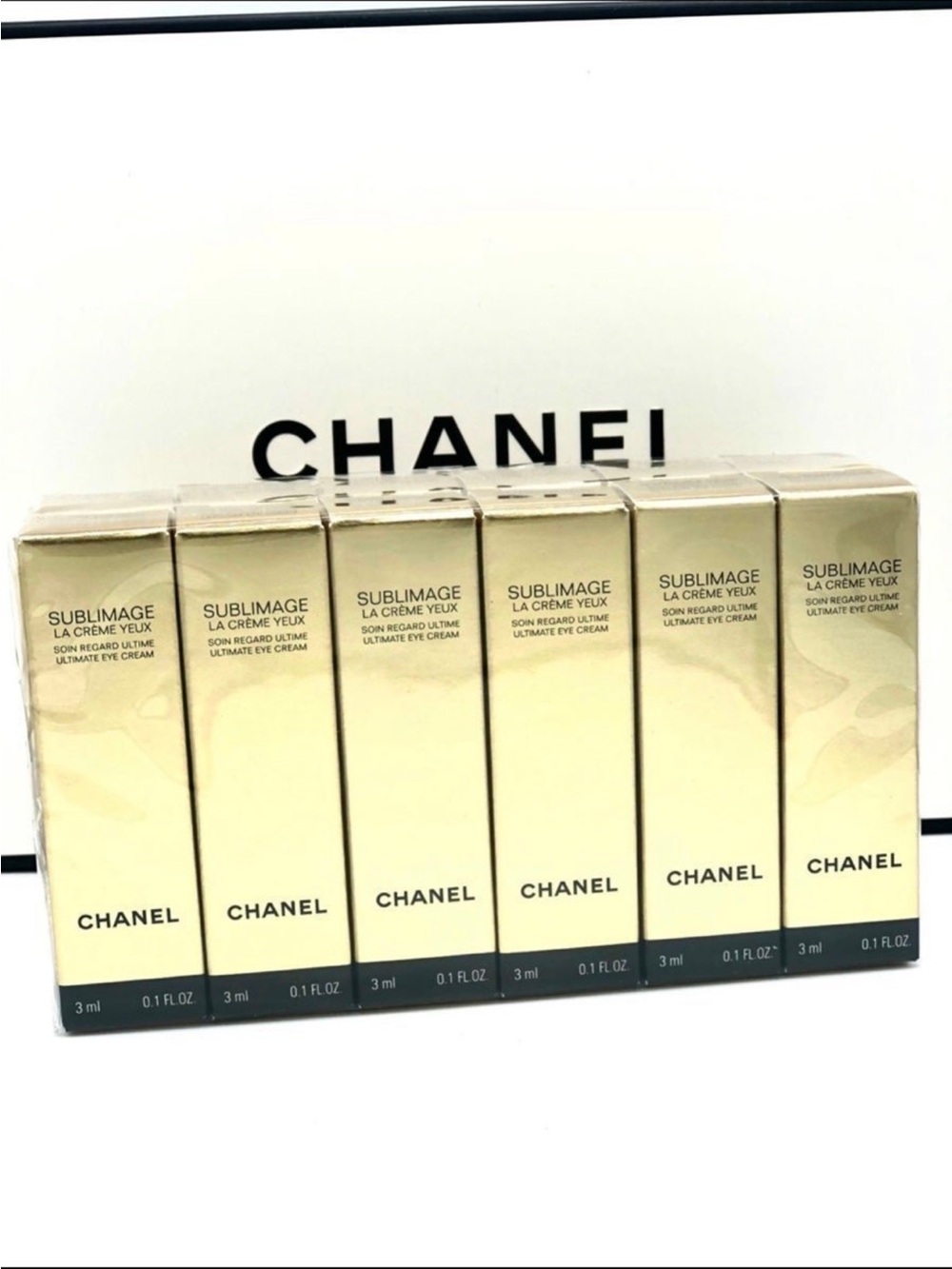 CHANEL Sublimage La Crème Yeux Ultimate Eye Cream - Gold